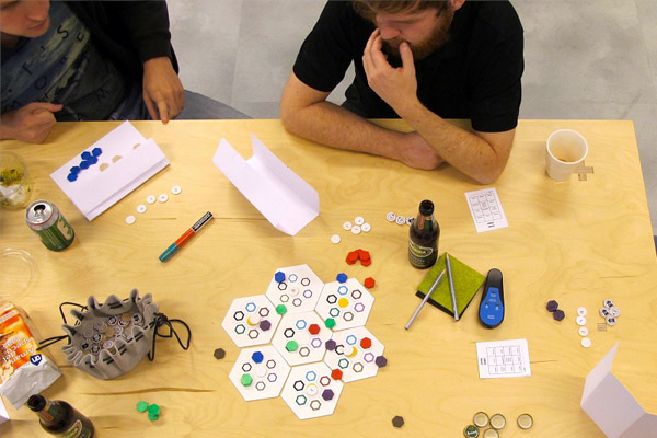 Фотография взята с сайта http://geekandsundry.com